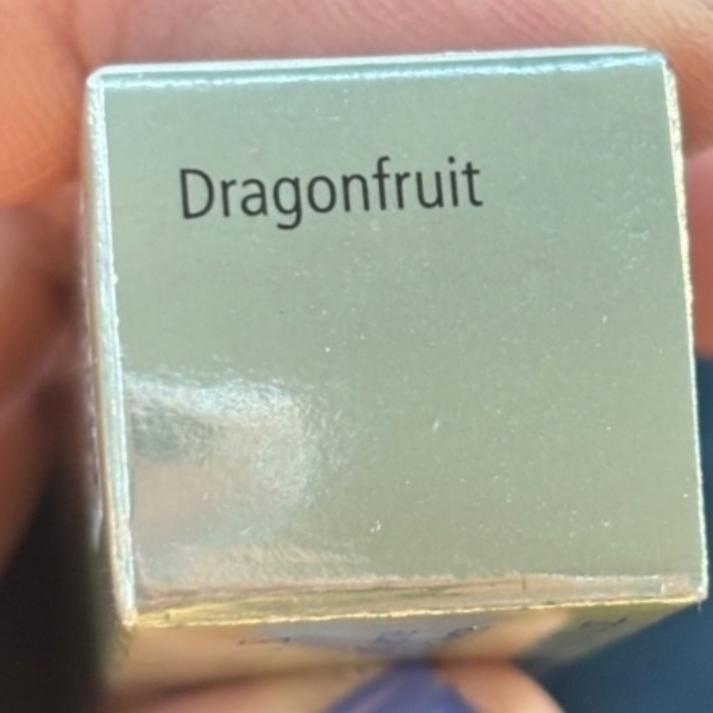 Chantecaille Lip Crème DRAGONFRUIT. BNIB - Picture 6 of 6